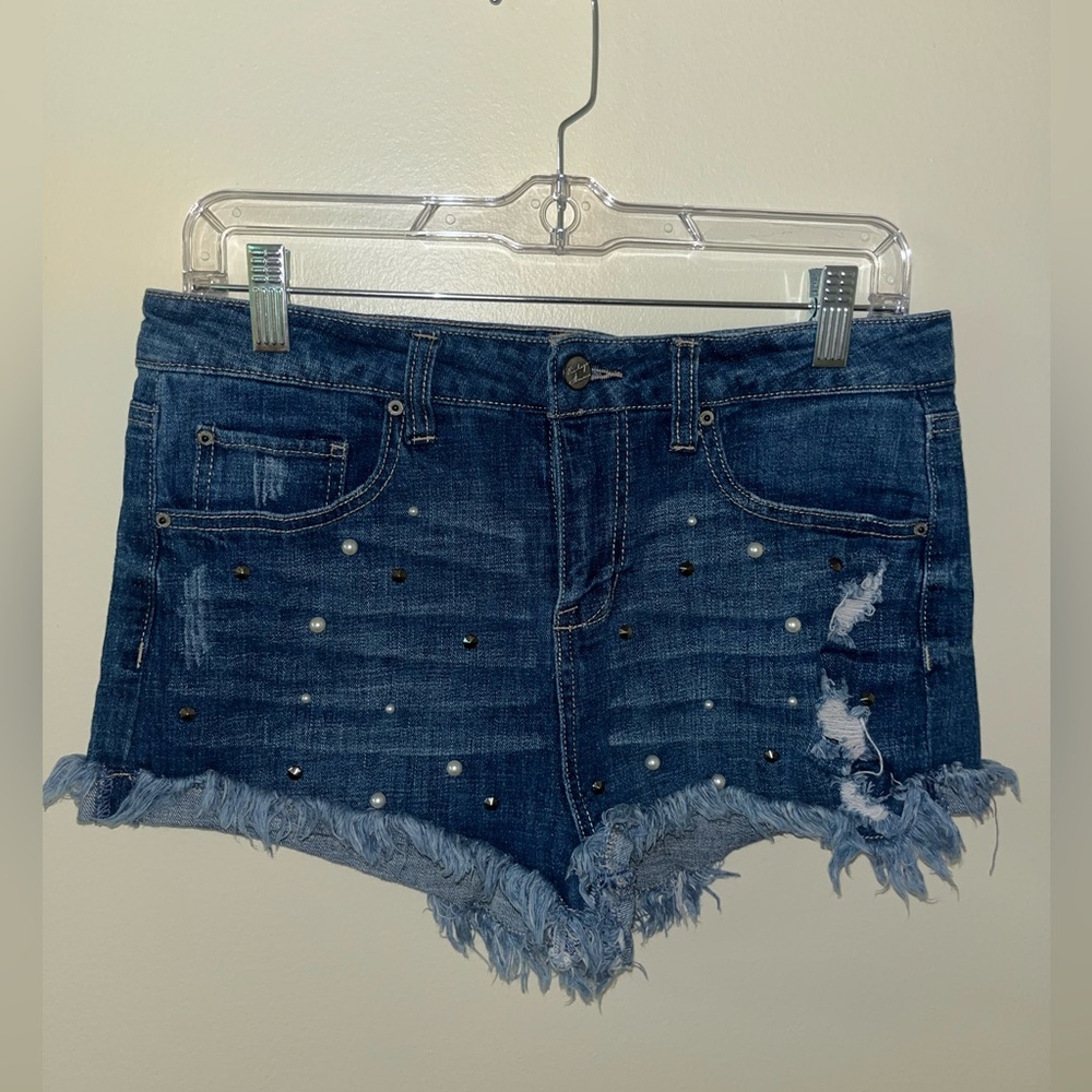 Beaded Short - Shorts